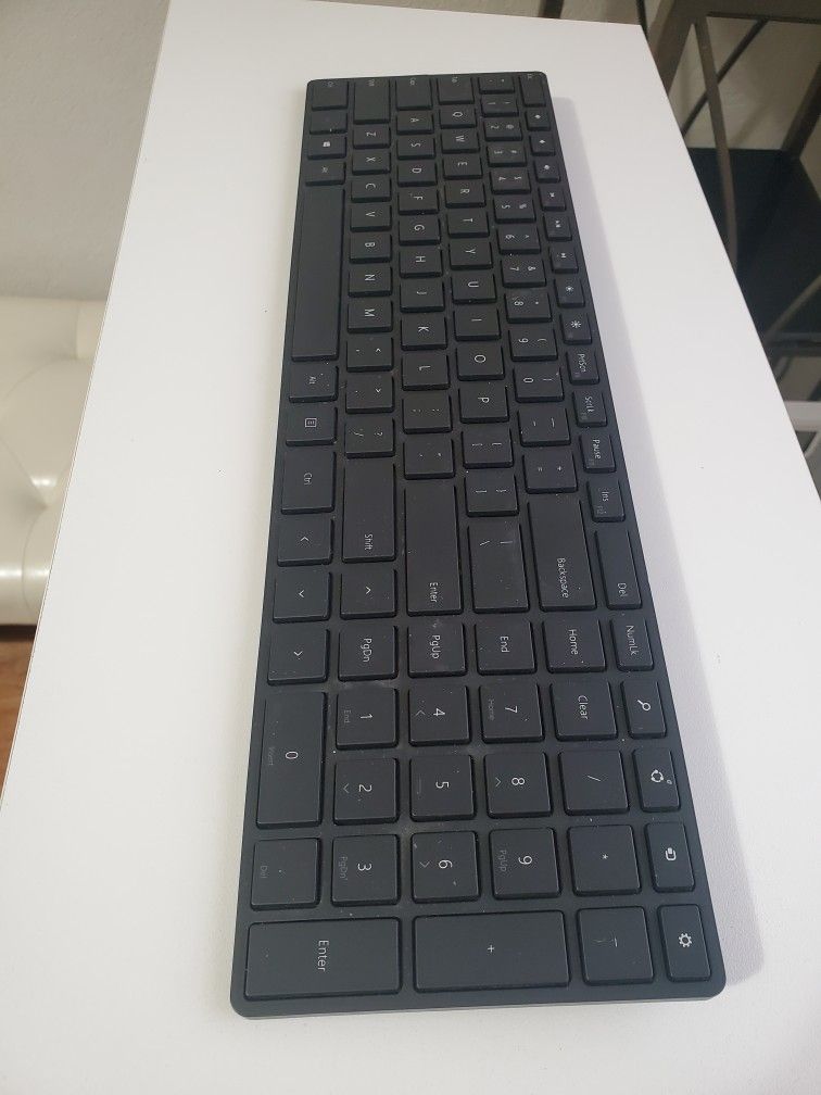 Microsoft Bluetooth Wireless Keyboard