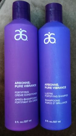Arbonne Pure Vibrance Fortifying Lustre Shampoo & Conditioner.