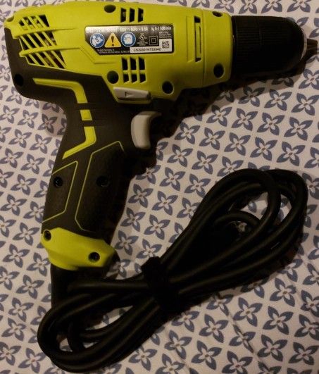 Ryobi D43 With Bits