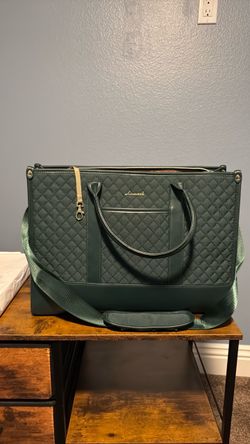 Large green shoulder bag/purse