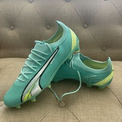 PUMA MEN'S ULTRA ULTIMATE FG/AG SOCCER CLEATS 