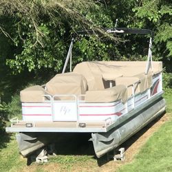1995 Aqua patio Pontoon boat/no Trailer 
