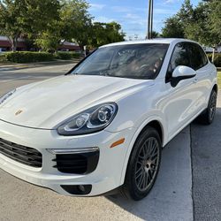 2017 Porsche Cayenne