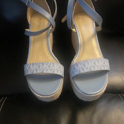 Woman’s Wedges 