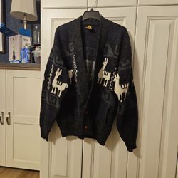 Men's Bolivian Wool Sweater 