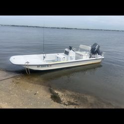 2004 14' Sundance Boat