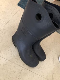 Men’s steel toe waterproof fishing/rain/work boots