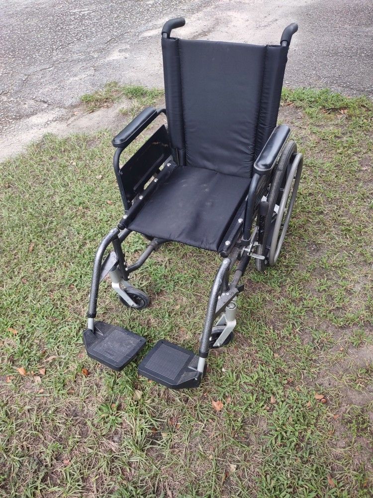 Childs Wheel Chair