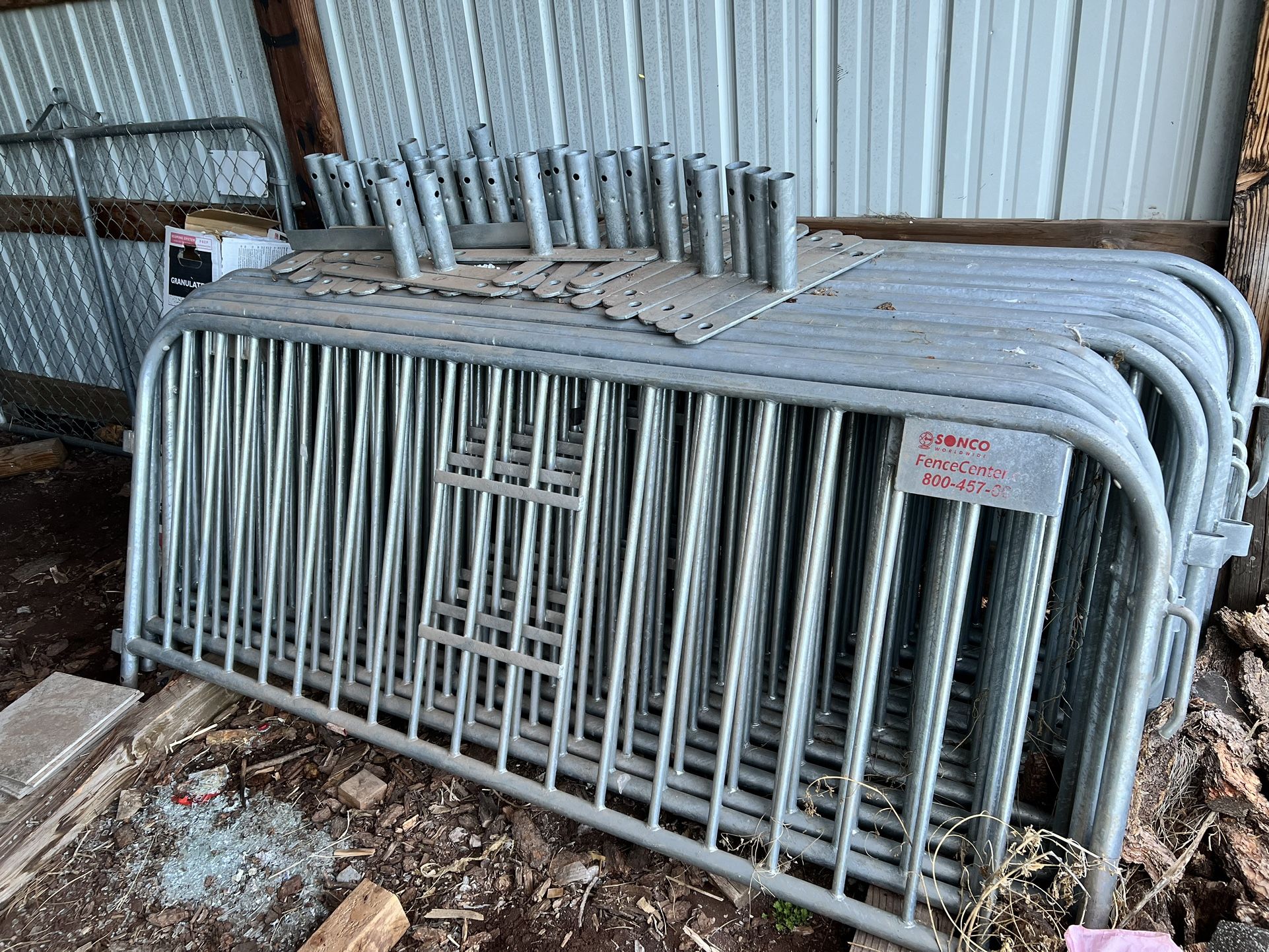 Heavy Duty Barricades 