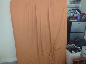 Queen size bed