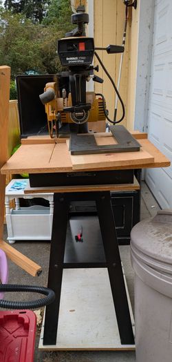 Vintage DeWalt 7740 Powershop radial arm saw with moveable stand