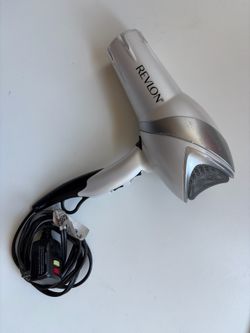 Hairdryer