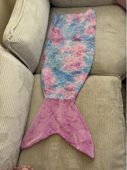 2 Mermaid Tail Blankets