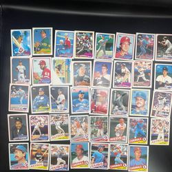 39 baseball cards by 1989 topps / 1985 topps