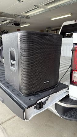 Samson Auro Powered Sub For Live Music