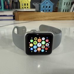 Apple Watch Series 3 - 38MM
