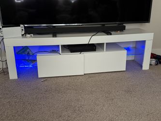 LG 75 Inch TV With Beautiful White Stand