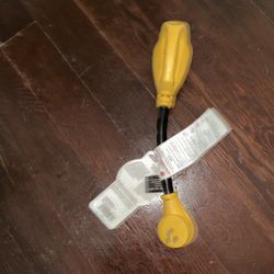 Power Grip Camco  50/30 Amp