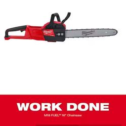 Chainsaw Milwaukee , +  Spare chain and oil