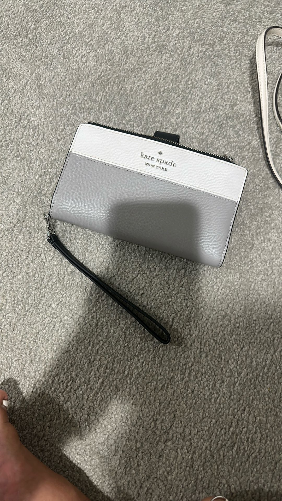 Kate Spade Wristlet/phone Case