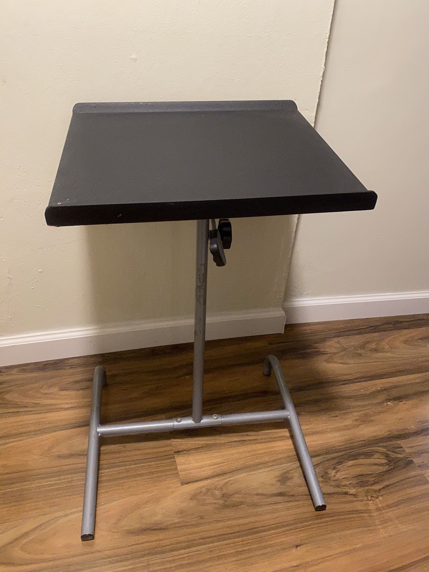 Mini Laptop Desk (adjustable )