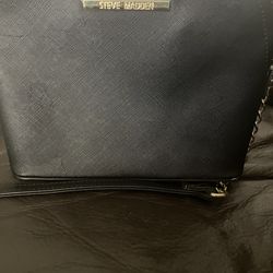 Black purse Steve Madden