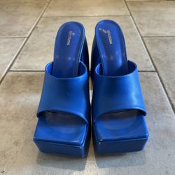 Chic Blue Platform Heels- PrettyLittleThings