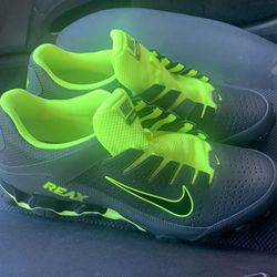 Nike reax fashion green