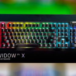 Razer BlackWidow V4 X Mechanical Gaming Keyboard - Green Switches & Chroma RGB