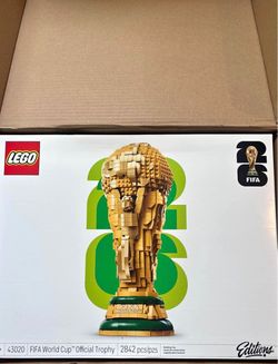 LEGO Editions FIFA World Cup Official Trophy Building Set