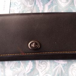 New BLACK COACH wallet