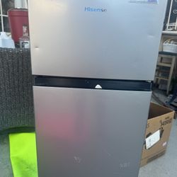 HISENSE FRIDGE