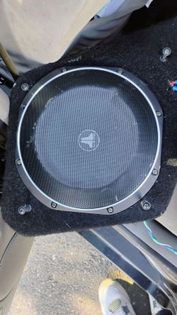 Jl audio shallow mount in custom stealthbox