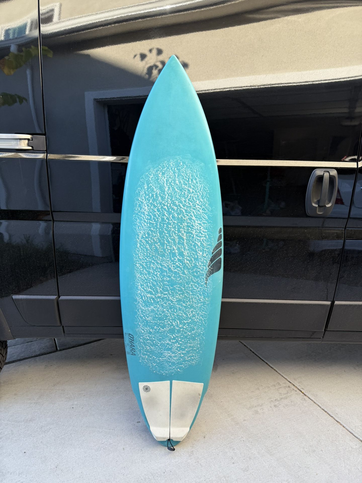 Solid Surfboard Thruster