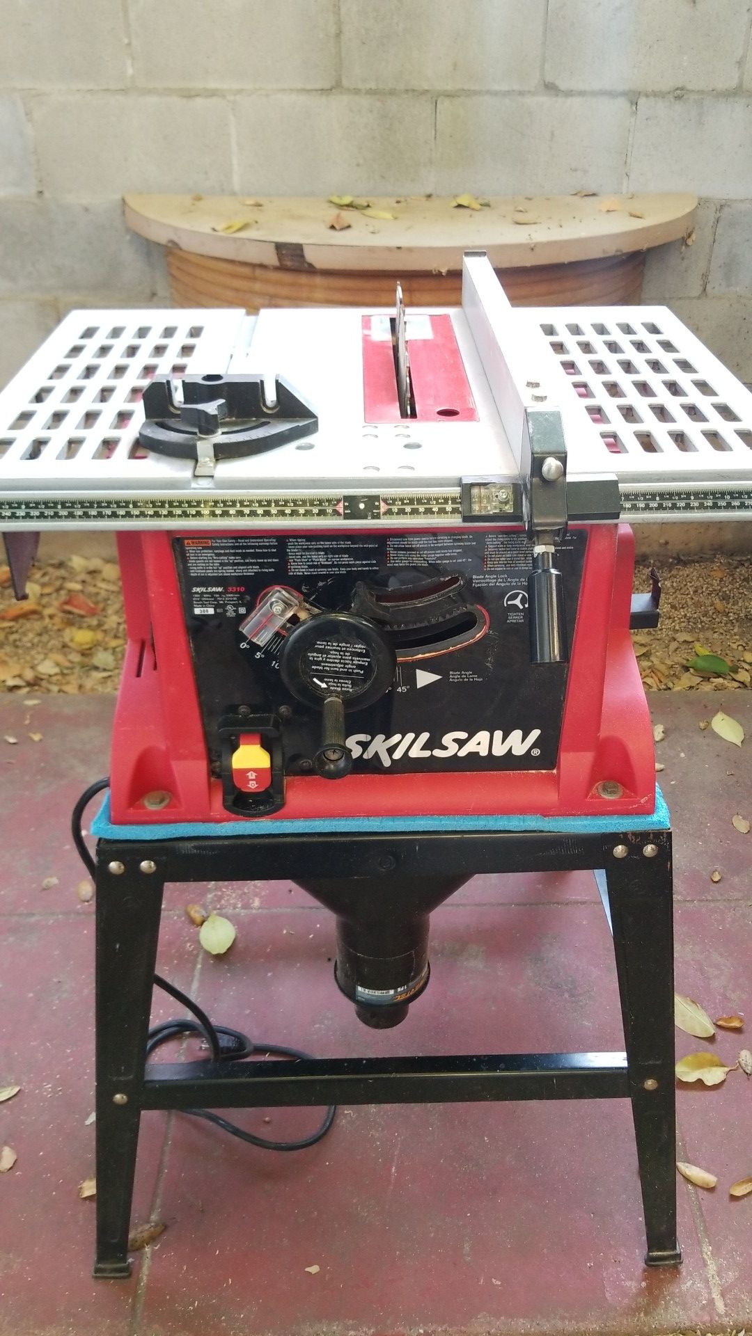 Skil 3310 10" 120V Table Saw Works Great for Sale in San Mateo, CA