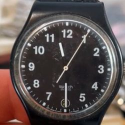 Swiss Made Unisex Black Color With Date 