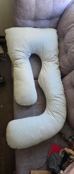 Pregnancy pillow