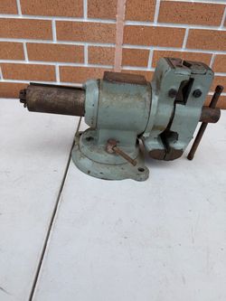 Selling A CMC Multi Purpose Bench Vise 4in used in good condition with normal signs of usage..