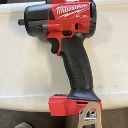 Milwaukee M18 FUEL  1/2 in. Impact Wrench