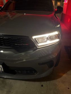 2021 Dodge Durango driver side headlight