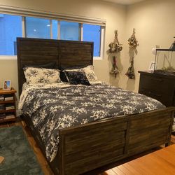 Queen Bed frame 