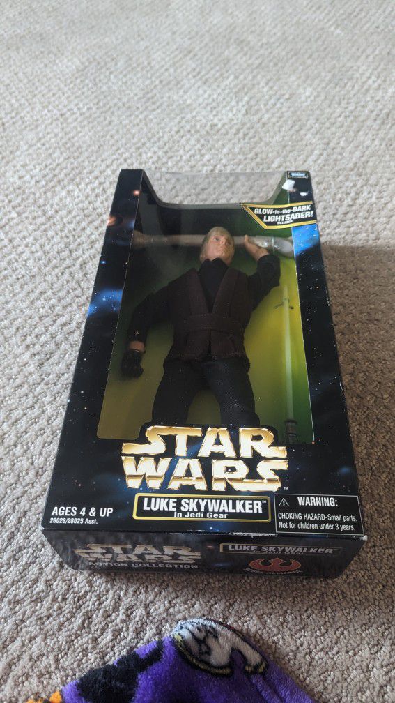 New In The Box Star Wars Action Figure Vintage Dated 1998 Luke Skywalker Make Offer