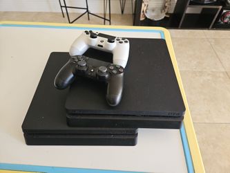 TWO PS4 1TB