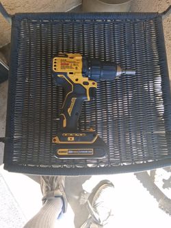 Dewalt Drill/driver Dc708 And Battery