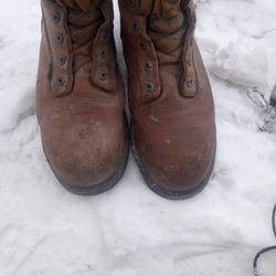 Wolverine Insulated Sz 10
