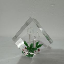 VINTAGE LUCITE PAPERWEIGHT 2.2"×1" - V41