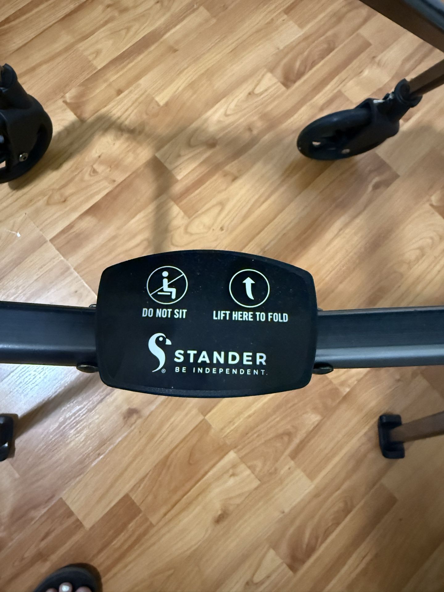 EZ Fold And Go Walker wfdjnjc.com