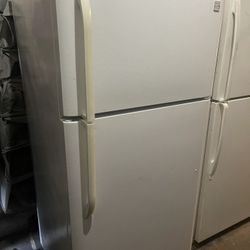 Refrigerator Works Great I Sell All The Time Delivery Extra 