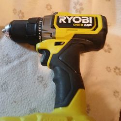 RYOBI
ONE+ HP 18V Brushless Cordless 1/2 in. Drill/Driver (Tool Only)