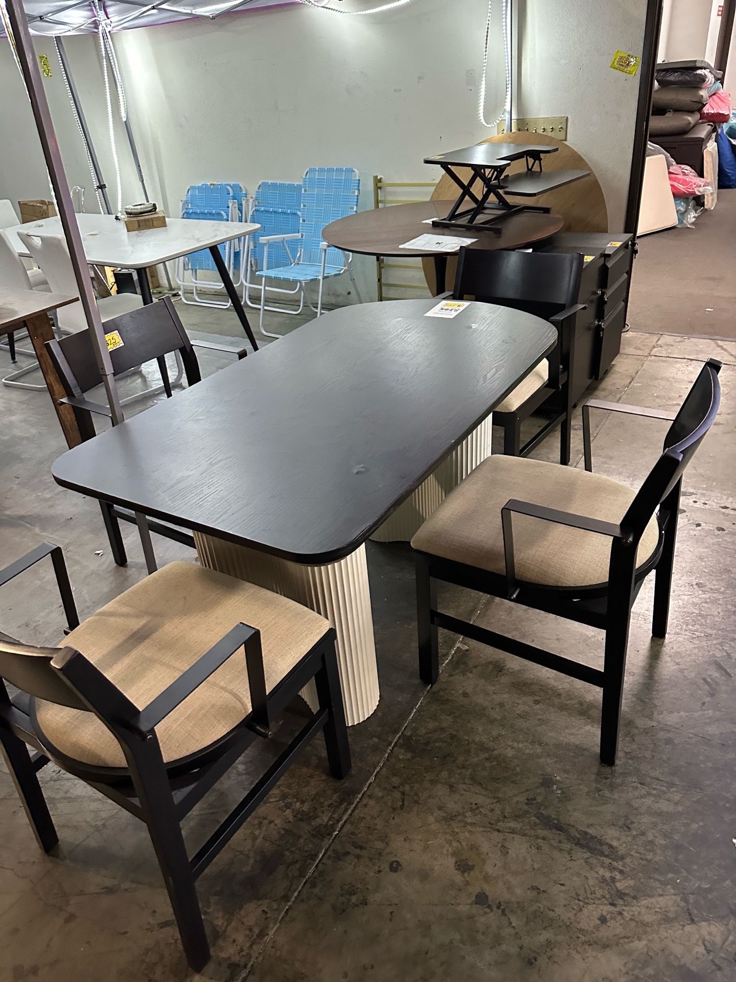 New Wooden Dining Table with 4 Chairs desk